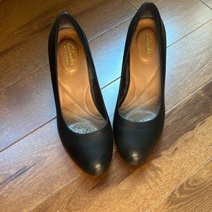 Women’s Clarks  Classic Pump